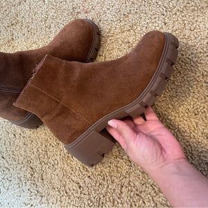 Steve Madden HAYWIRE BOOT IN COGNAC SUE, like New worn 3 times